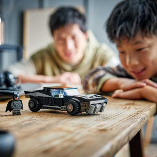 LEGO BATMAN:BATMOBILE 9+ 