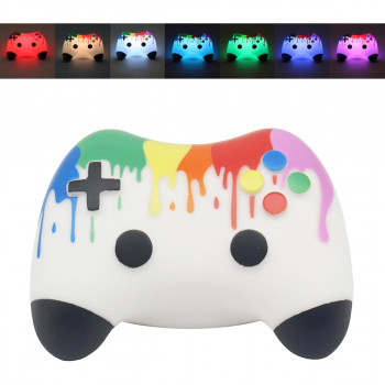 NOĆNO SVJETLOSQUISHY GAME PAD 
