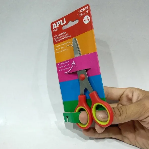 MAKAZE ŠKOLSKE CRVENE 13cm 