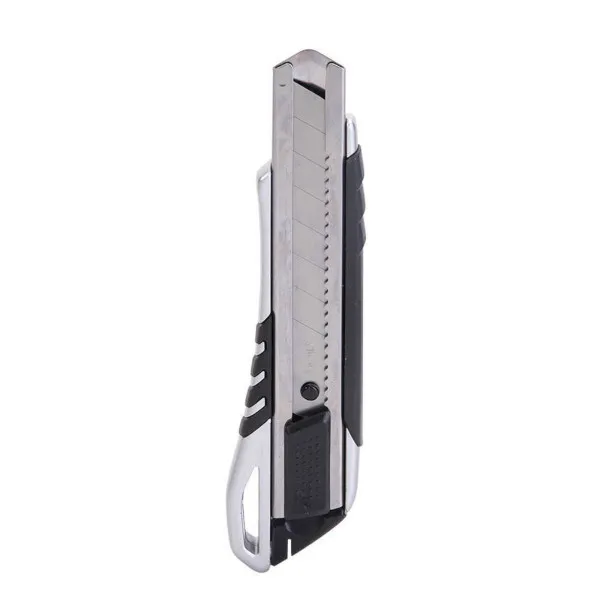 SKALPEL DELI 18mm METALNI E2057 