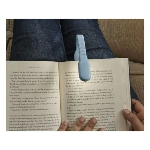 LAMPA ZA ČITANJE BOOK LIGHT PLAVA 