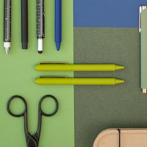 HEMIJSKA OLOVKA GREEN MATTE MR12063 