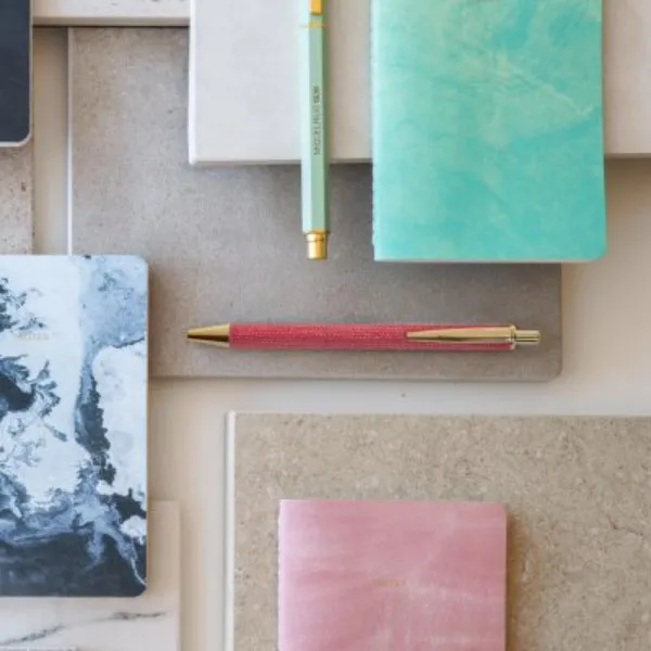 HEMIJSKA OLOVKA RED RAFFIA HOGHLAND DAYS MR19568 