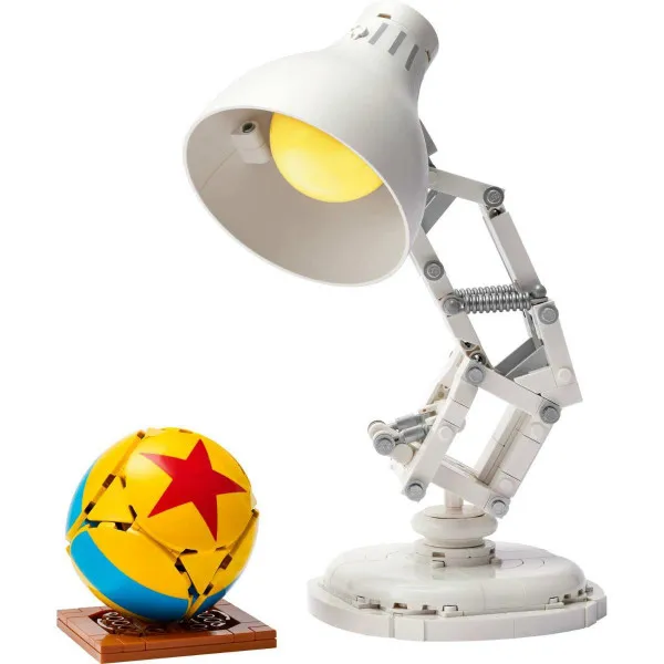 LEGO LEGO IDEAS Disney Pixar LUXO Jr. 18+ 
