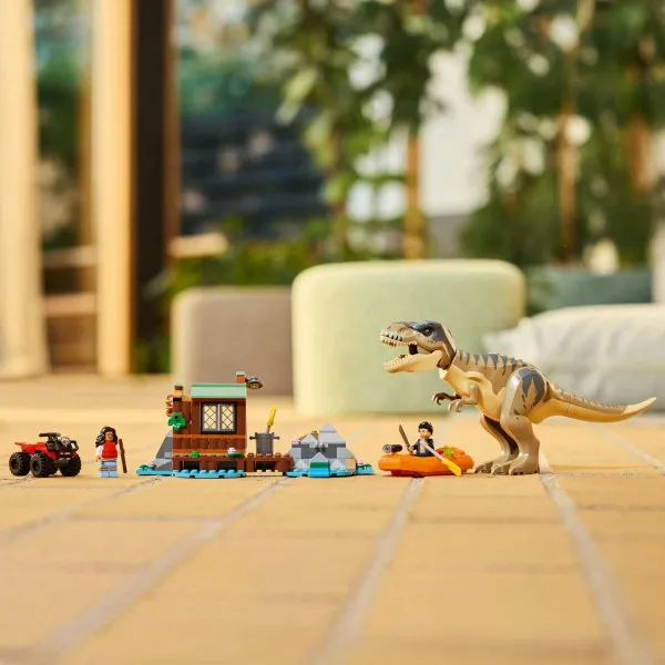LEGO JURASSIC WORLD T.TEX BJEKSTVO OD RIJEKE 5+ 