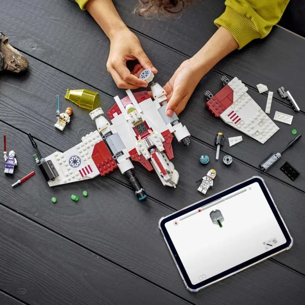 LEGO V-19 TORRENT STARFIGHTER 