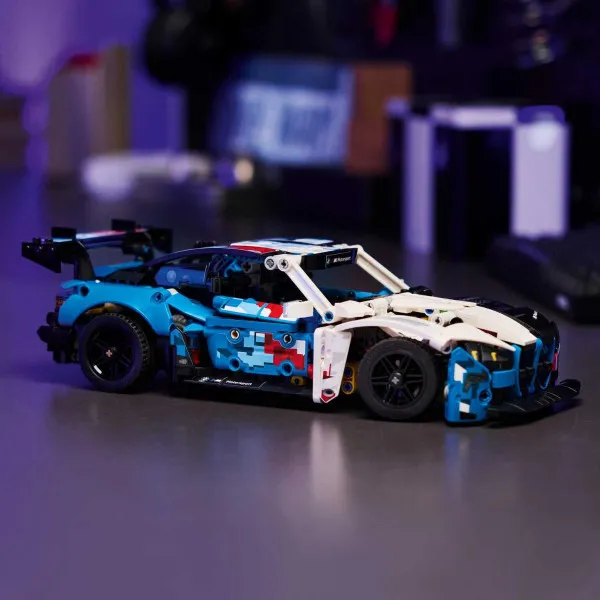 LEGO BMW M4 GT3 EVO 11+ 