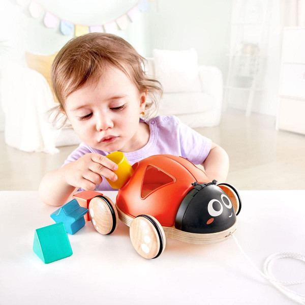 Hape igračka na povlačenje sa oblicima bubamara H0364 