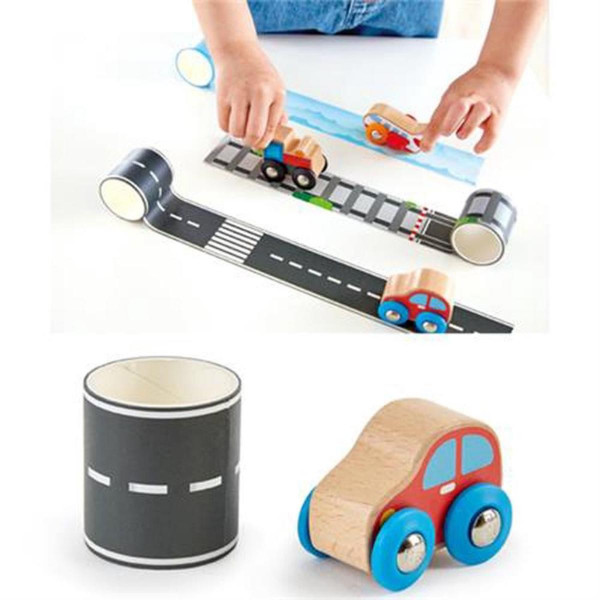 Hape drveni auto sa stazom naljepnica H0463 