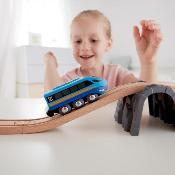 Hape voz na daljinsko upravljanja H3726 