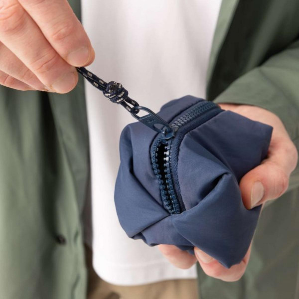 TORBICA ZA KOZMETIKU BLUE NAVY URBAN DOFT MR19754 