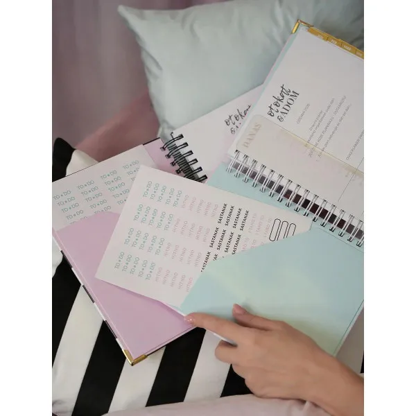 PLANER ROZE BIJELI MODA I TAKO TO 