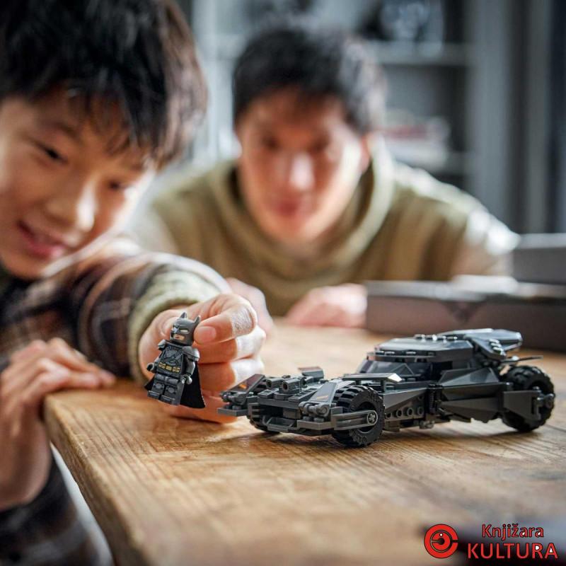 LEGO BATMAN vs SUPERMAN:BATMOBILE 9+ 