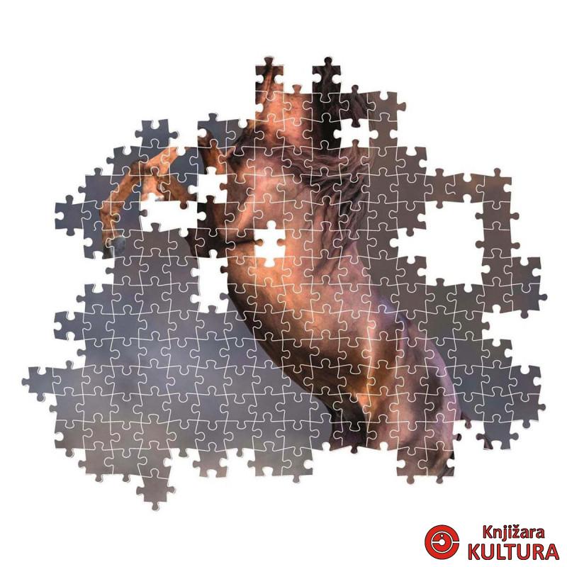 PUZZLE 500 HQC WILD RED STALLION COMPACT 