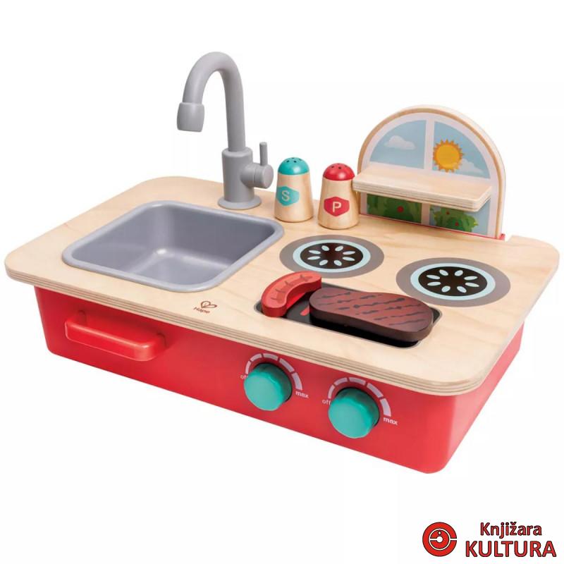 Hape drvena mini kuhinja H3201 